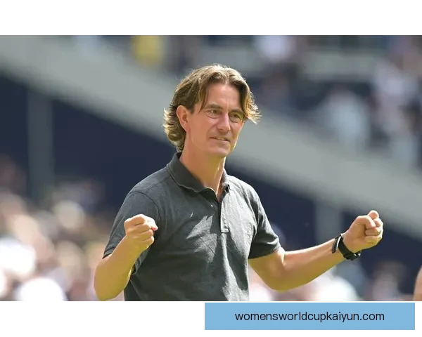 史蒂文·杰拉德在英超执教表现备受关注，球队状态回暖解析