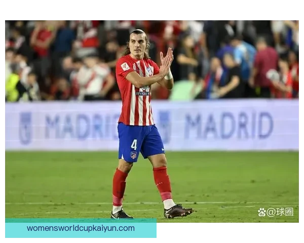 托纳利当选国家队最佳球员，近期表现稳健令人瞩目